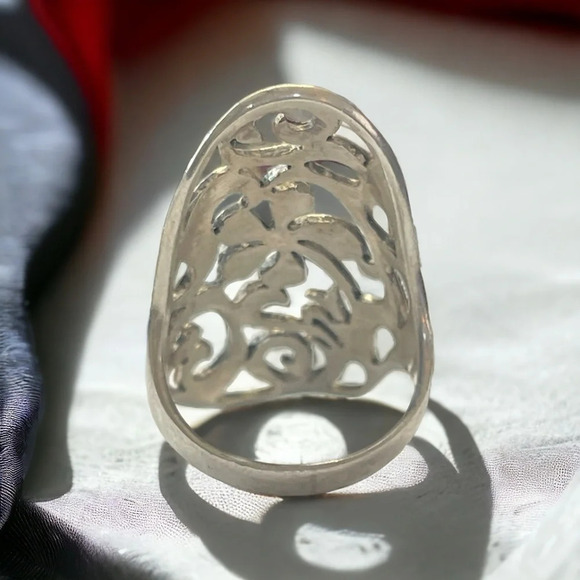 Floral Filigree Sterling Silver Ring - Picture 6 of 8